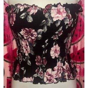 🖤🩷 2 for $15 La Hearts Strapless Floral Blouse